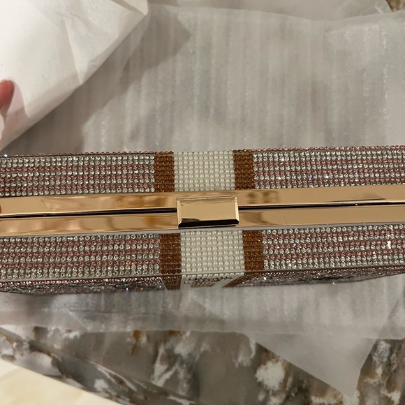 NWT pink sequin clutch - Picture 4 of 4